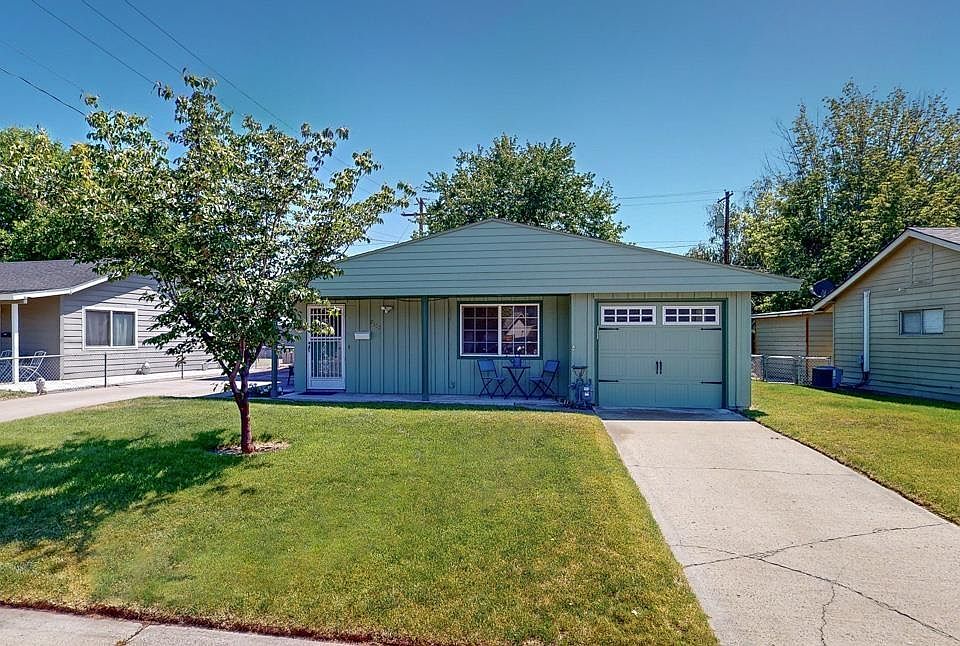 1st image of 2107 Duportail St