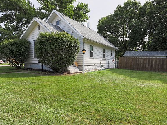 2nd image of 621 N 26th St