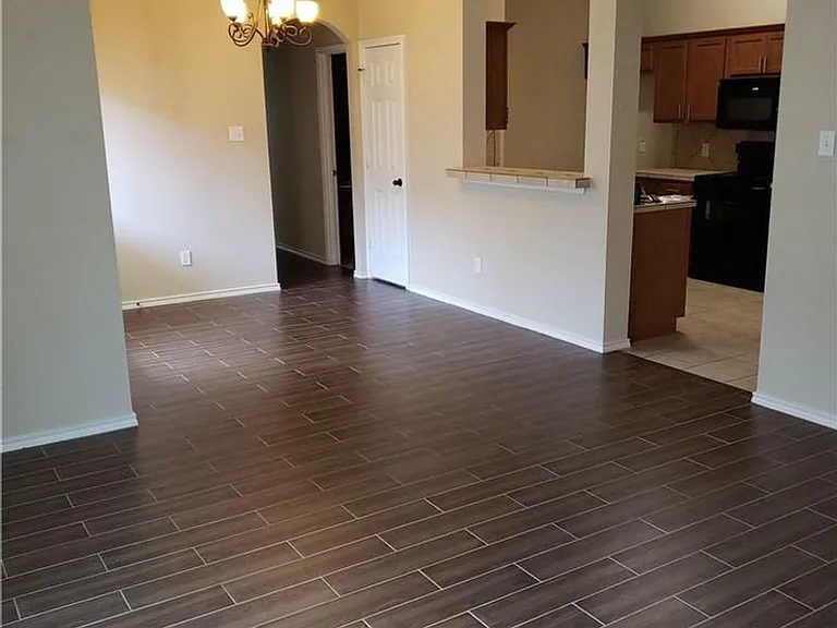 1510-1512 Piedmont Dr — Photo 4