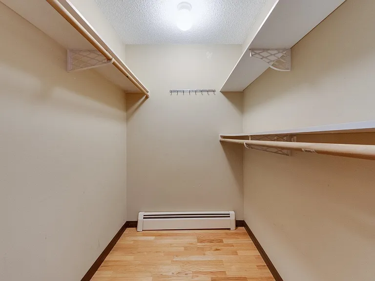 5191 Chetwynd Ave — Photo 16