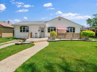 121 N Wilson St, Hobart, IN 46342