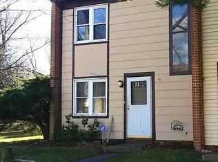 111 Catoctin Cir SW, Leesburg, VA