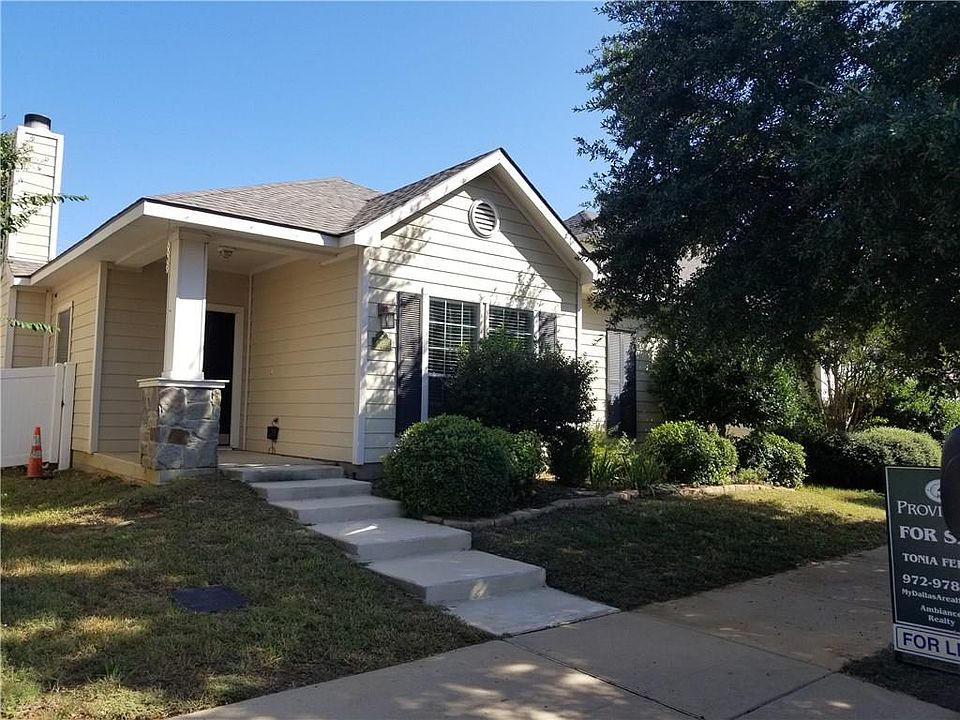 1st image of 10033 Cedar Lake Dr