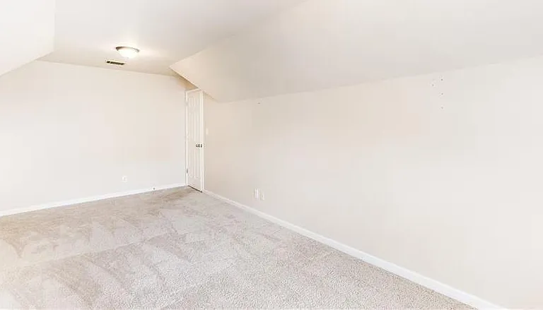 919 Bridgegate Dr NE — Photo 33