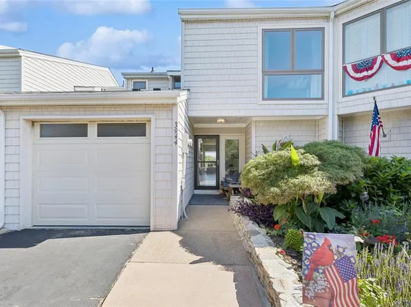 3944 Whispering Oaks Pl, Virginia Beach, VA 23455