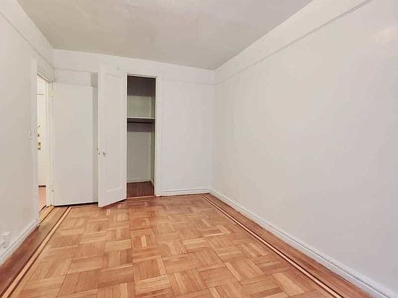 2nd image of 721 Walton Ave APT B16