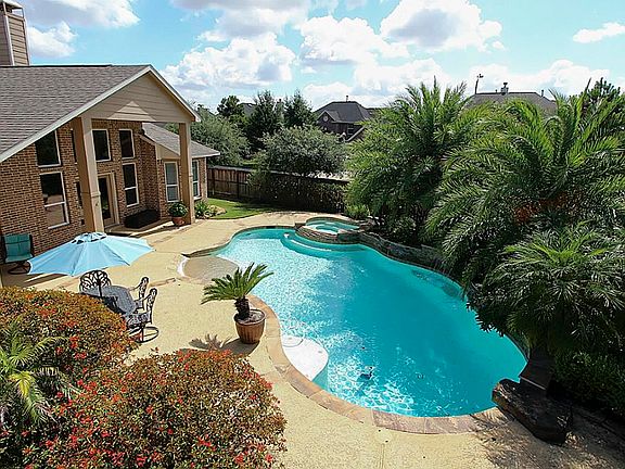 4th image of 27503 Clydehurst Grove Ct