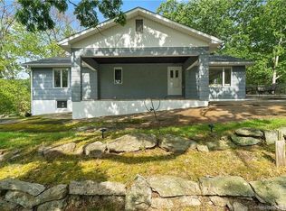 300 Leetes Island Rd, Branford, CT 06405