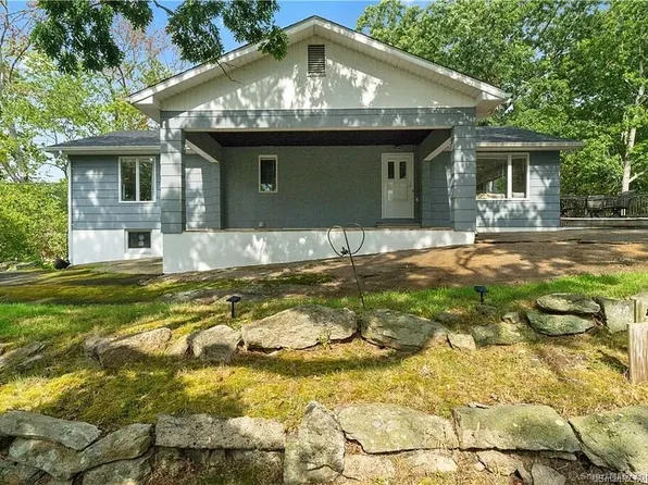 300 Leetes Island Road, Branford, CT 06405