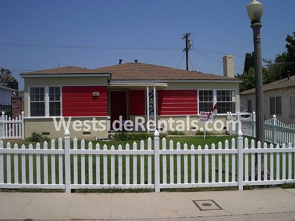 1st image of 8406 Vicksburg Ave