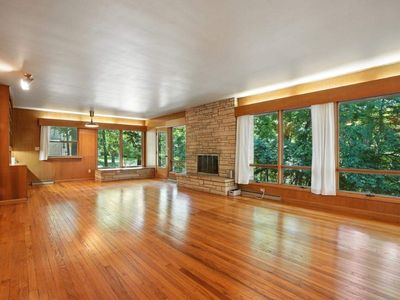 1639 Ridge Rd, Iowa City, IA, 52245