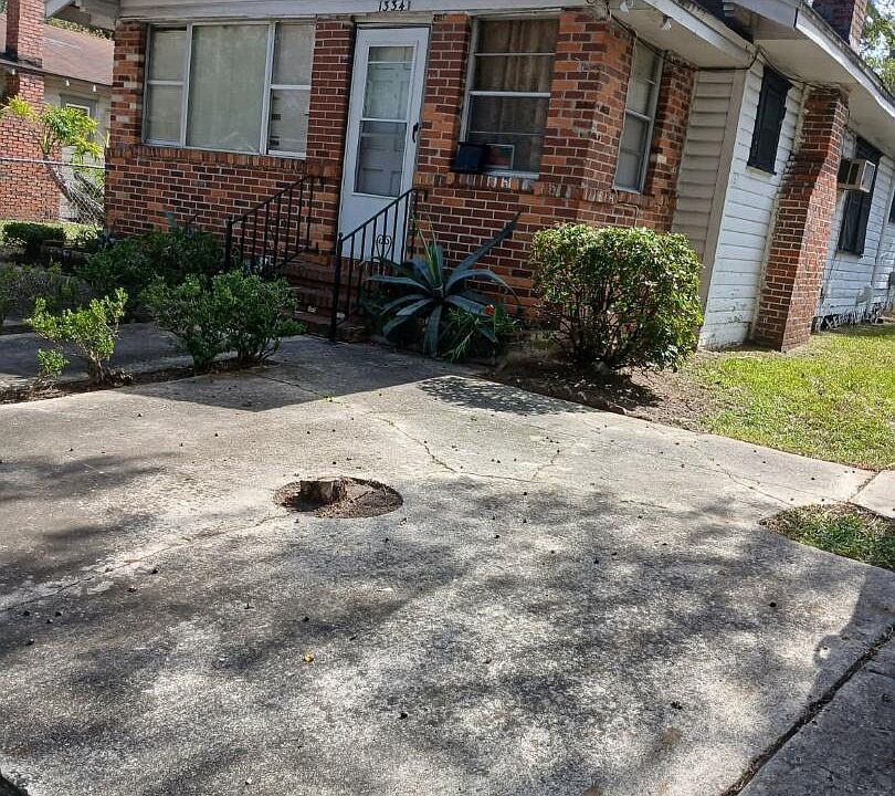 1st image of 1334 W 32ND Street