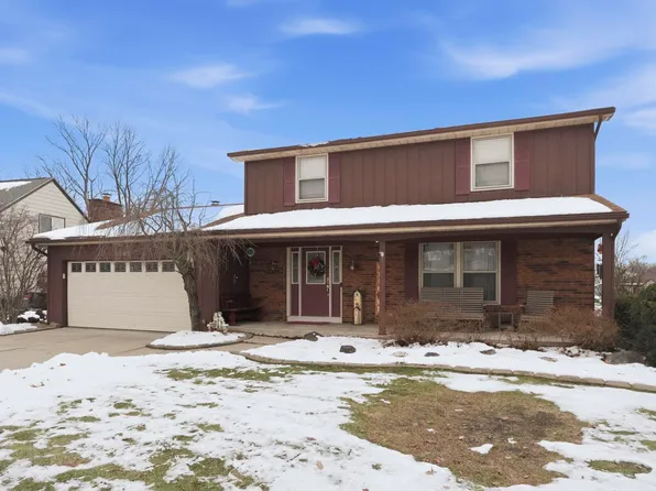 8809 Voyager Dr, Fort Wayne, IN 46804