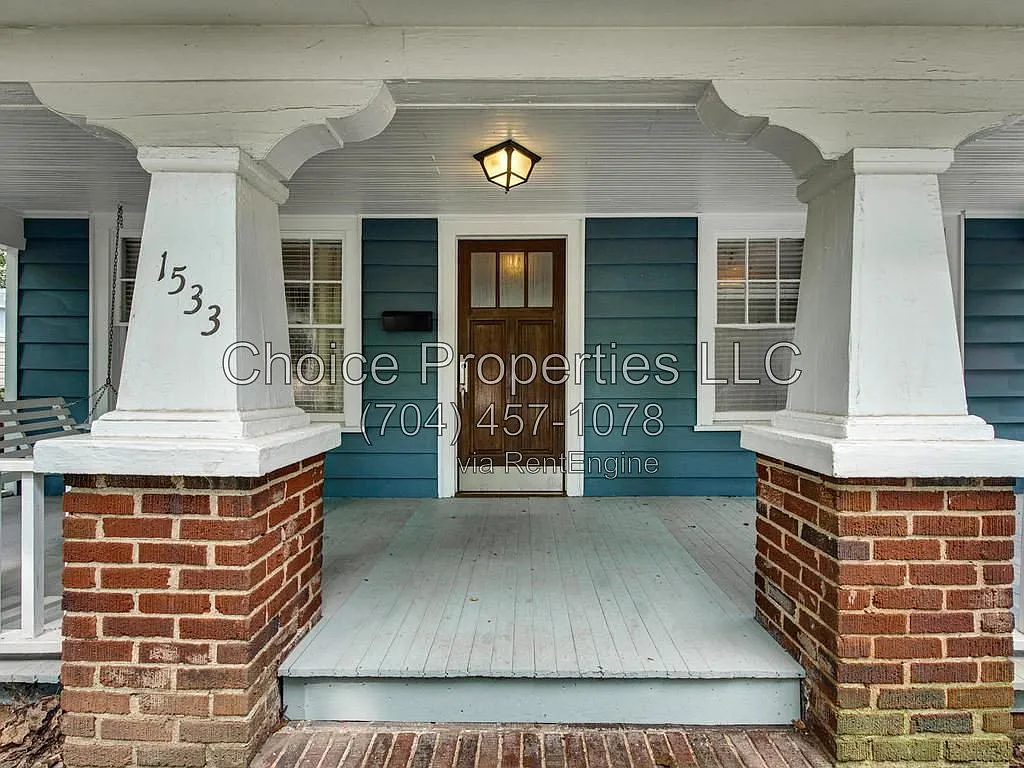3 bed, 2.0 bath, 1144 sqft, $3,190 — Photo 2