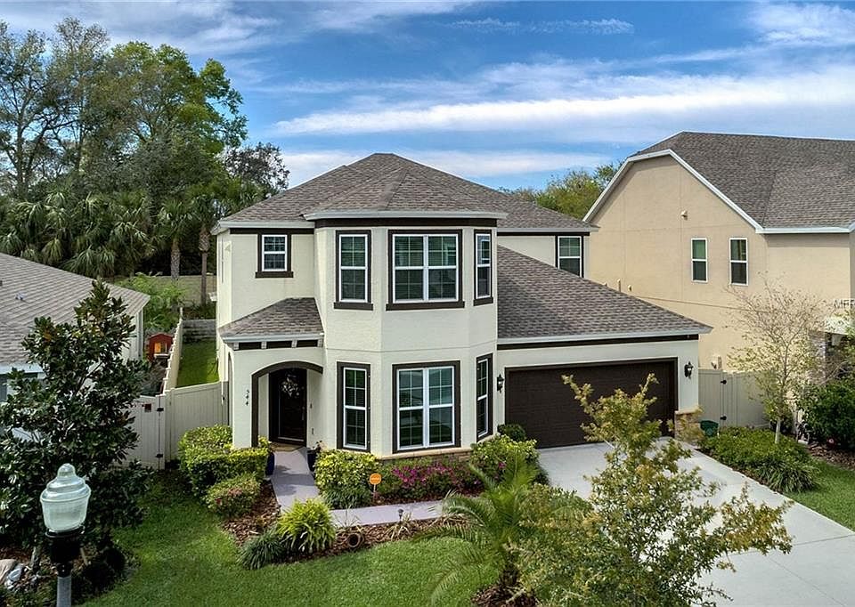 1st image of 544 Seven Oaks Blvd