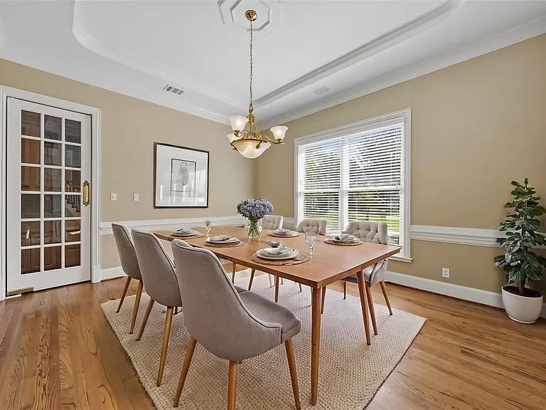 13714 Gainesway Dr — Photo 23