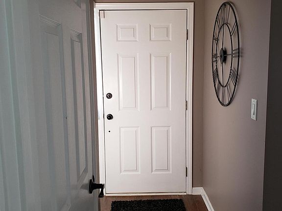 5th image of 8305 River Forest Pl