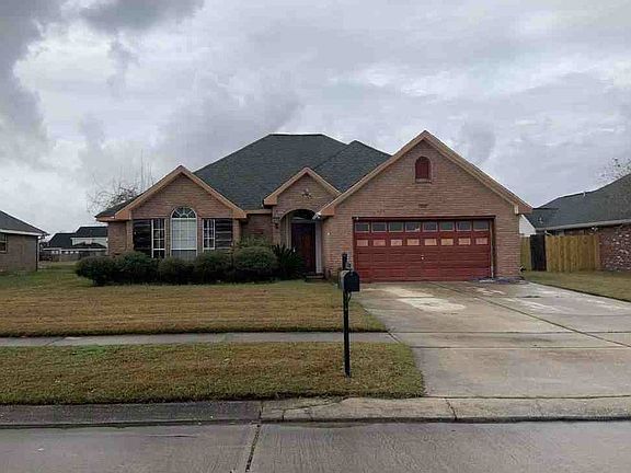 2nd image of 116 Oak Bend Dr