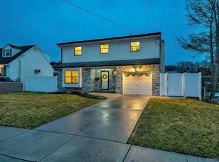 2550 Natta Boulevard, Bellmore, NY 11710