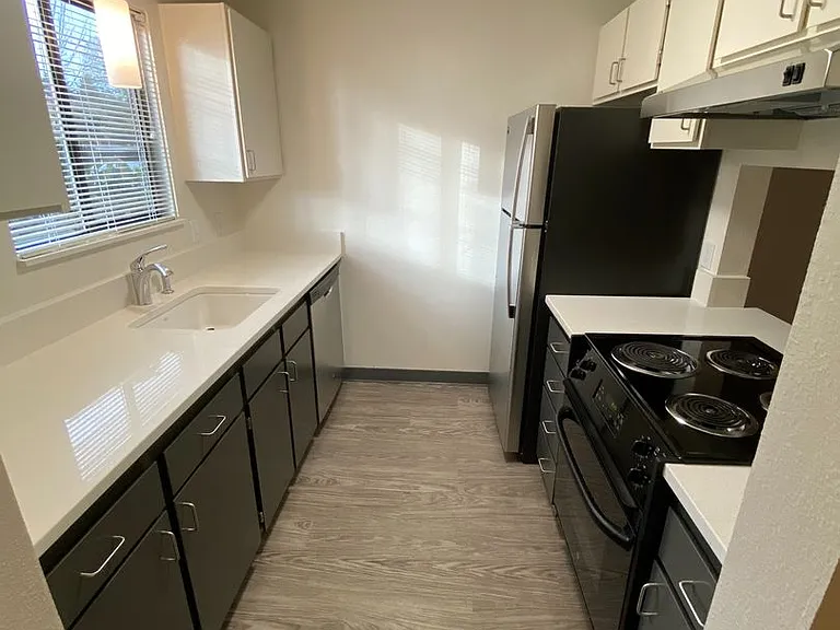 Northgreen Apartments — Photo 19