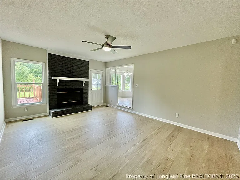 6732 Vaughn Rd — Photo 11