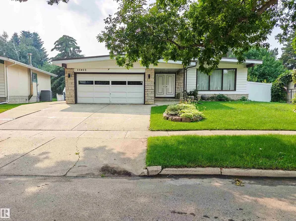 15012 63rd St NW, Edmonton, AB T5A 2B8
