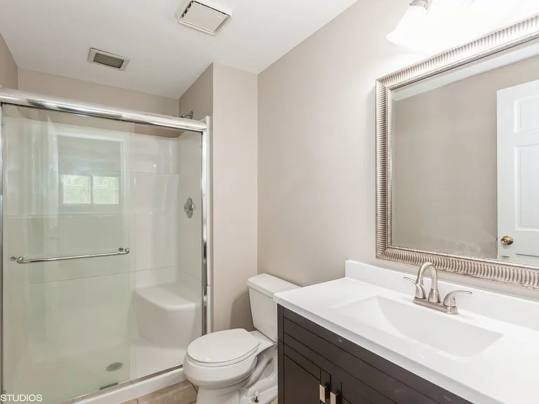 98 Quail Hollow Ct — Photo 9