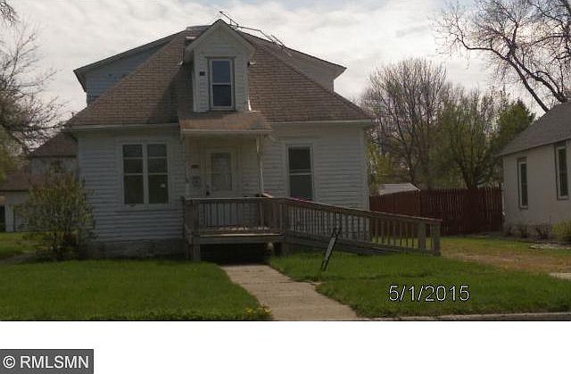 1st image of 209 S 4th St