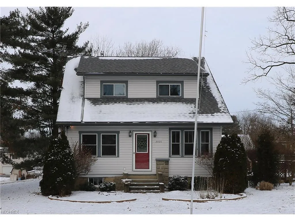 2000 Oak Hill Rd photo 1