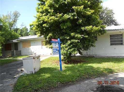 1st image of 11790 NE 12th Ct