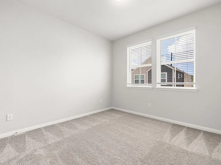 9914 Brickhouse Dr — Photo 35