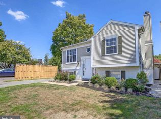 2342 Westport Ln, Crofton, MD 21114