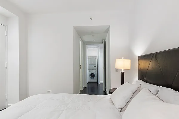 Sold by UbiQ NY | media 9