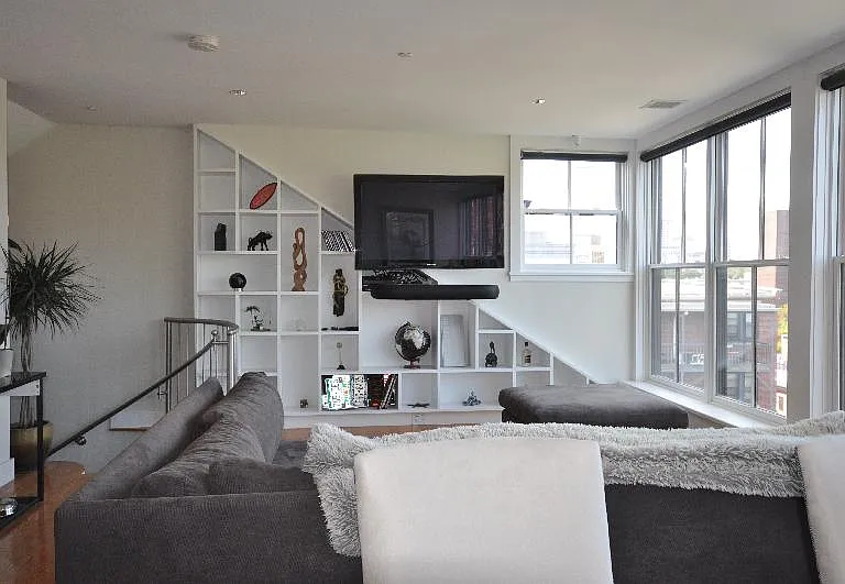 658 Massachusetts Ave #3 — Photo 9