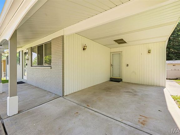 5th image of 1816 Schulte Hill Dr