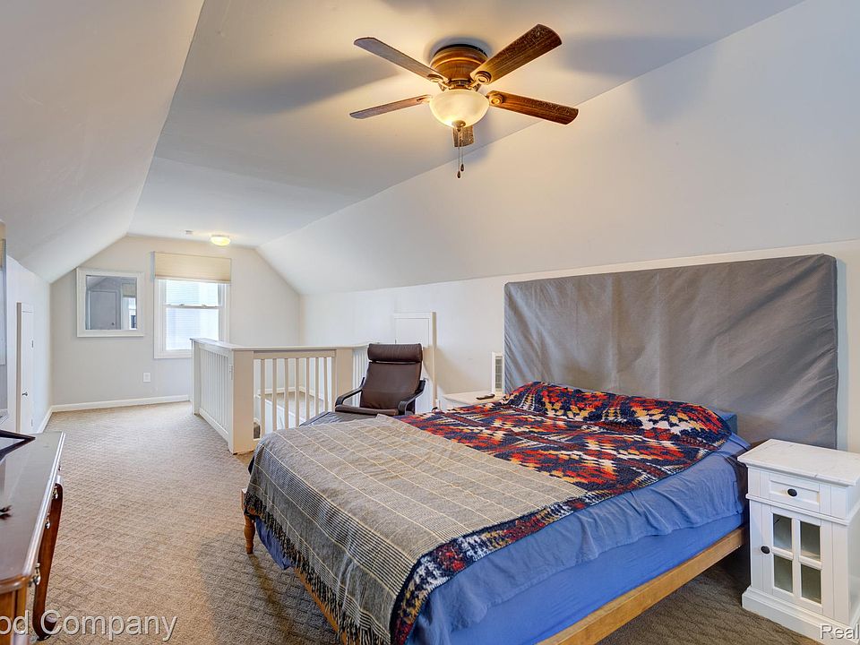 421 Channing St, photo 22