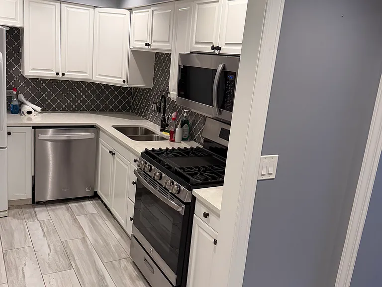 5200 Carriageway Dr #203 — Photo 11