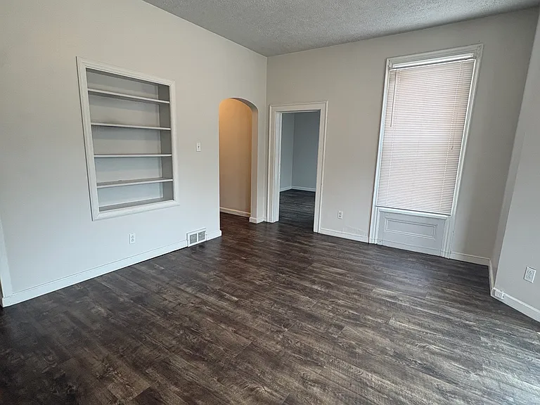 314 W Pike St #2 — Photo 6