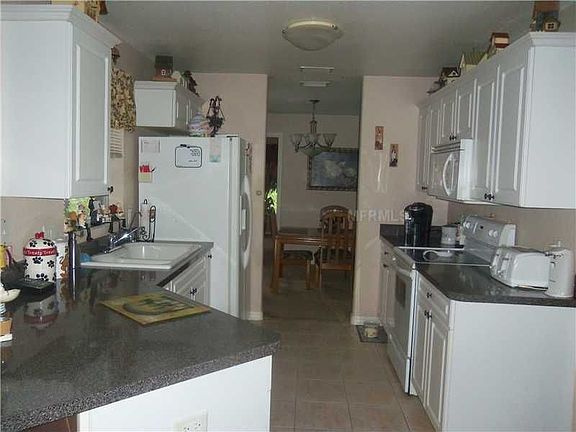 3rd image of 3640 Madagascar Ave