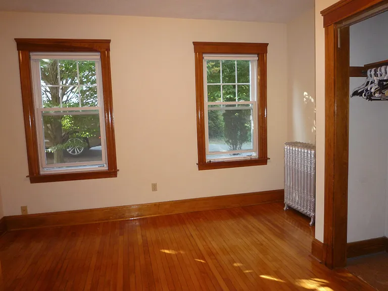 23 Wellington St #1 — Photo 10