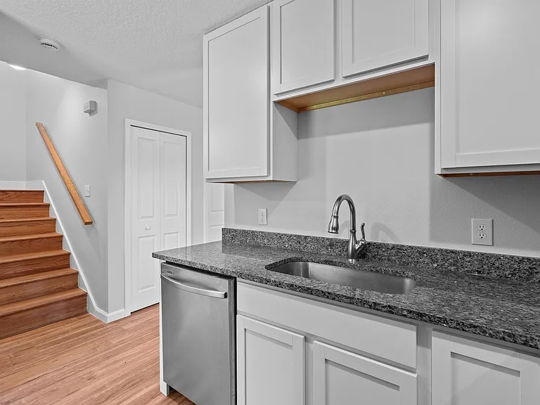 790 S Rodriquez St — Photo 12