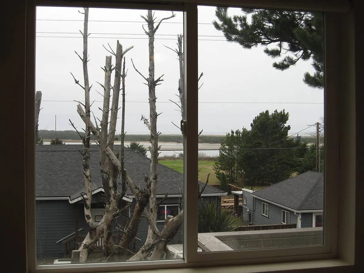 Alder Cove Rd, Tillamook — Photo 3