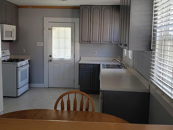 4th image of 3016 White St