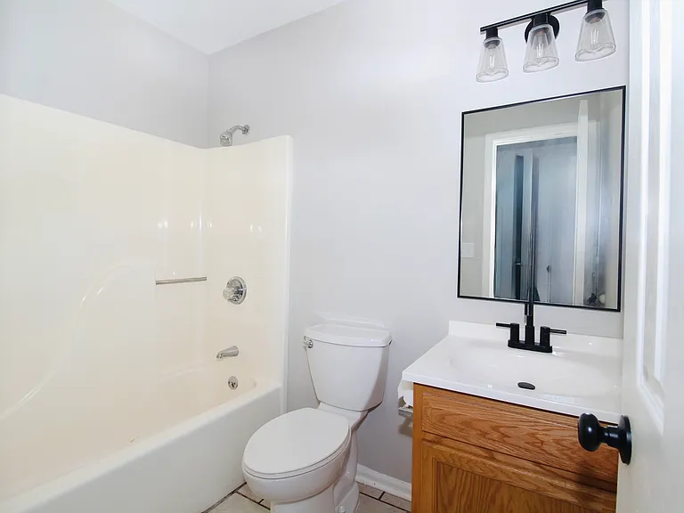 626 N 32nd St #1 — Photo 14