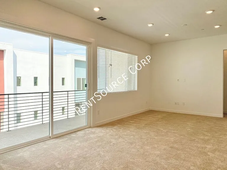 26955 W Prospector Rd #305 — Photo 6