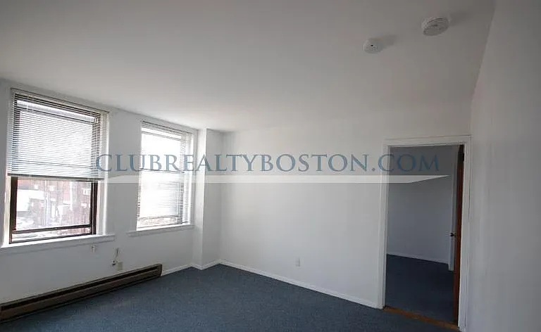 410 Market St #A — Photo 1