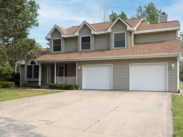 13645 West Sunbury ROAD, New Berlin, WI 53151