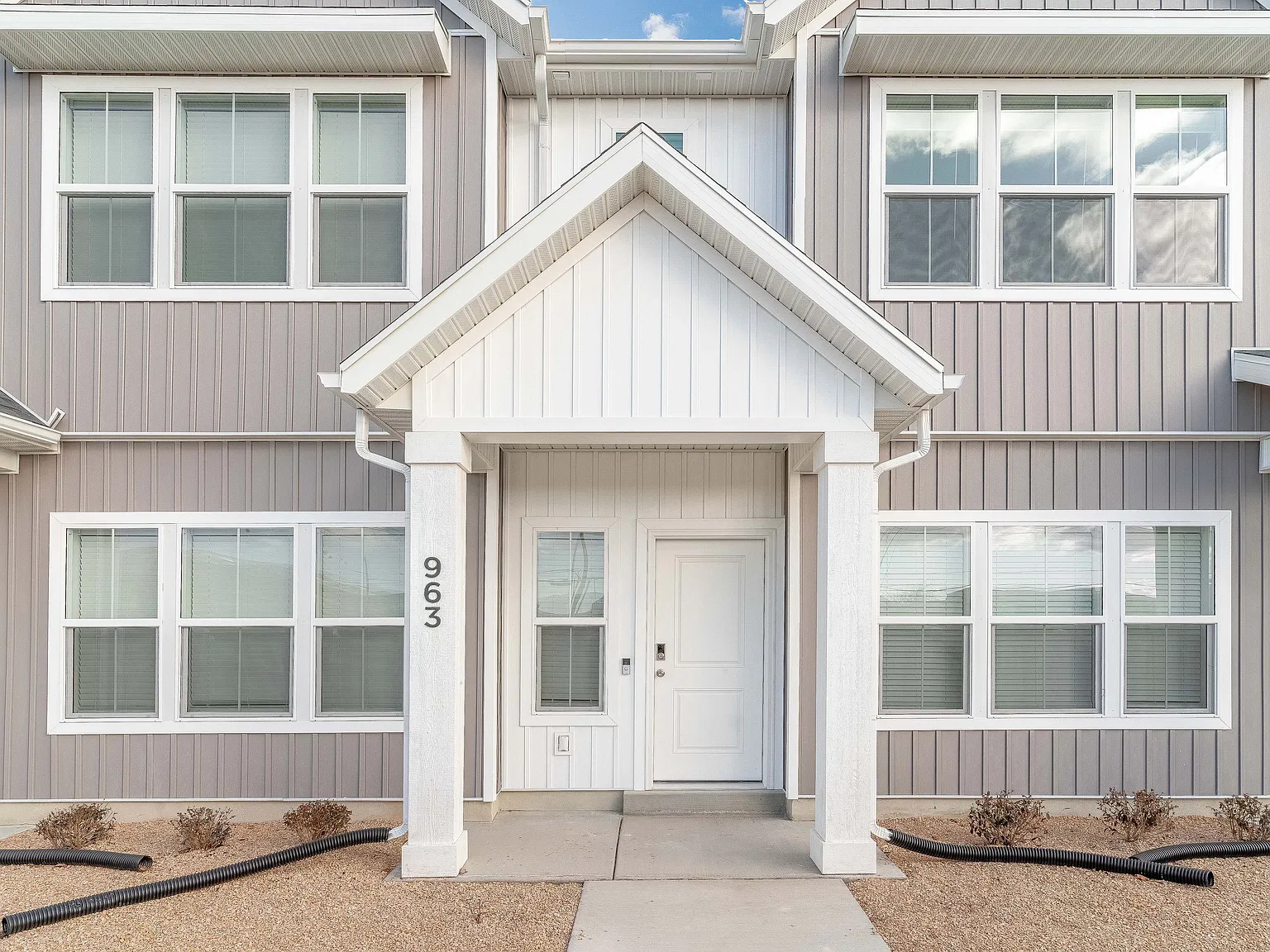 3 bed, 1476 sqft, $1,695 — Photo 1