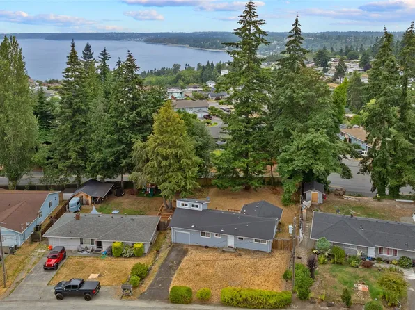 212 SW 301st Street, Federal Way, WA 98023