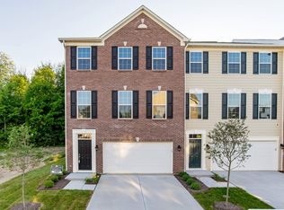 9056 Ramapo Dr, Fishers, IN 46038